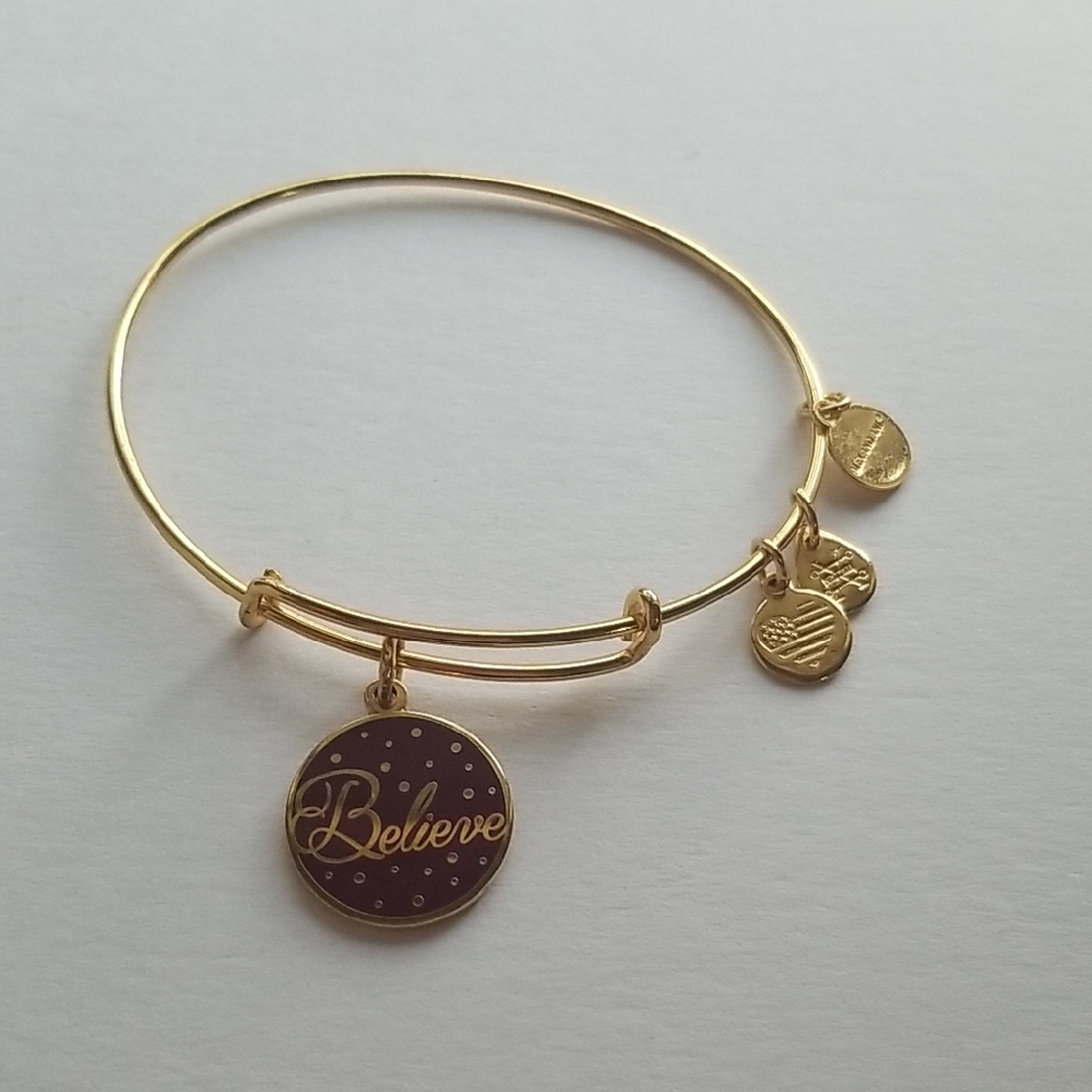Alex and Ani Christmas Gold Tone Believe Charm Bracelet 2016